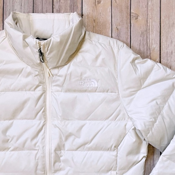 The North Face Women’s Minoqua Down White Dune Jacket - Picture 3 of 9